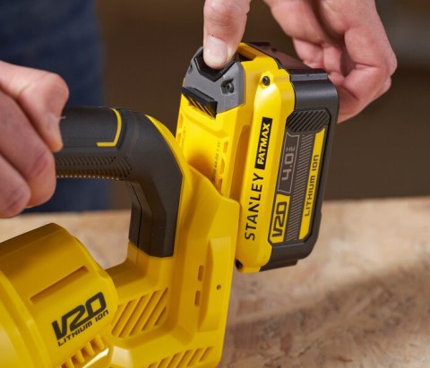 ODKURZACZ RĘCZNY AKUMULATOROWY V20 18V 0*AH