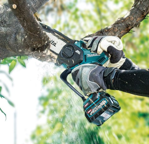 PILARKA ŁAŃCUCHOWA DO GAŁĘZI 15CM XGT 40V 0*AH MAKITA PILARKA ŁAŃCUCHOWA DO GAŁĘZI 15CM XGT 40V 0*AH MAKITA