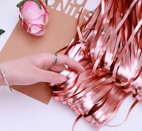 Kurtyna matowa Rose Gold 100 x 200cm Kurtyna matowa Rose Gold 100 x 200cm