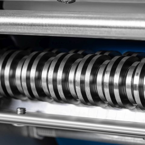 Maszynka krajalnica do wyrobu makaronu elektryczna ze stali nierdzewnej 230 V 550 W 180 mm Maszynka krajalnica do wyrobu makaronu elektryczna ze stali nierdzewnej 230 V 550 W 180 mm