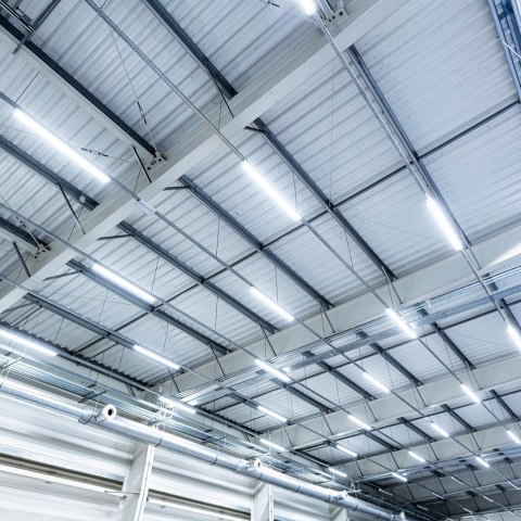 Lampa oprawa LED wodoodporna hermetyczna do magazynu warsztatu IP65 2200 lm 60 cm 20 W Lampa oprawa LED wodoodporna hermetyczna do magazynu warsztatu IP65 2200 lm 60 cm 20 W