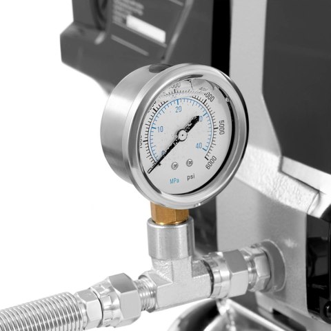 Pistolet malarski z agregatem do malowania natryskowego 200 bar Pistolet malarski z agregatem do malowania natryskowego 200 bar