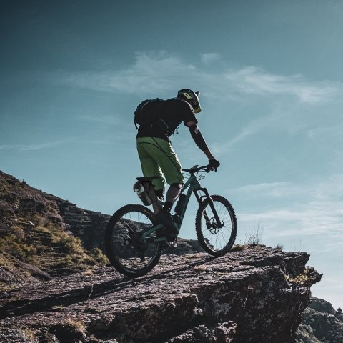 Torba rowerowa pod siodełko 1.5 l czarny Torba rowerowa pod siodełko 1.5 l czarny