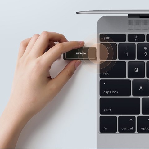 Przenośny czytnik kart TF/SD pod USB 3.0 czarny Przenośny czytnik kart TF/SD pod USB 3.0 czarny