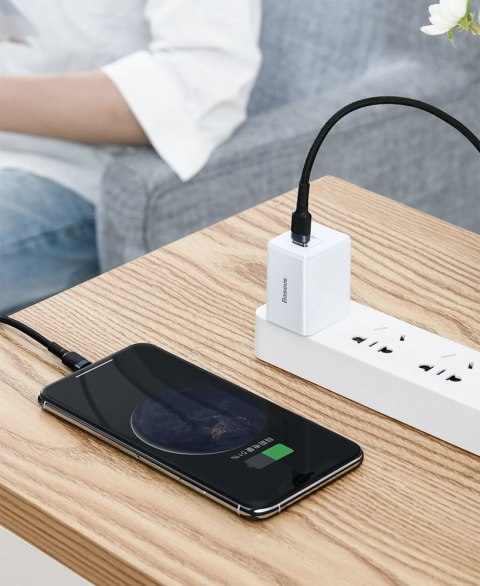 Wytrzymały nylonowy kabel przewód USB-C PD Iphone Lightning 18W QC3.0 1m czarny-szary Wytrzymały nylonowy kabel przewód USB-C PD Iphone Lightning 18W QC3.0 1m czarny-szary