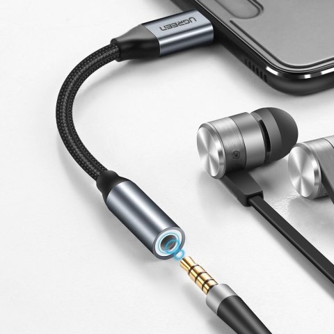 Przejściówka do słuchawek z Mini Jack 3.5 mm na USB-C 10cm - szary Przejściówka do słuchawek z Mini Jack 3.5 mm na USB-C 10cm - szary