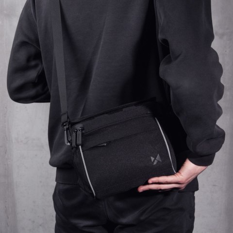 Torba rowerowa na kierownicę do nawigacji z paskiem na ramię czarna Torba rowerowa na kierownicę do nawigacji z paskiem na ramię czarna