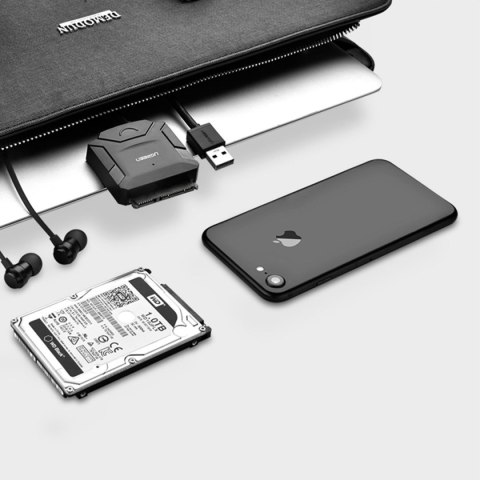 Kabel Adapter do dysku HDD i SSD SATA 2.5'' / 3.5'' USB 3.0 do 4TB - czarny Kabel Adapter do dysku HDD i SSD SATA 2.5'' / 3.5'' USB 3.0 do 4TB - czarny