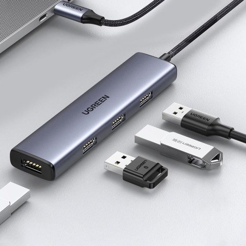 Rozdzielacz rozgałęźnik HUB USB-C na 4x USB 3.2 srebrny Rozdzielacz rozgałęźnik HUB USB-C na 4x USB 3.2 srebrny