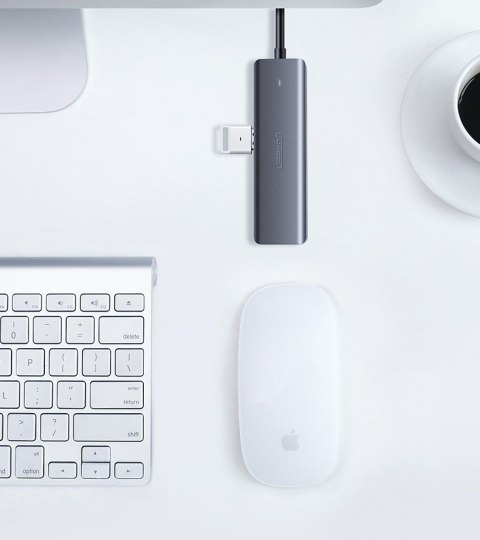 HUB Rozdzielacz USB-C - 4x USB 3.2 z portem zasilania USB-C szary HUB Rozdzielacz USB-C - 4x USB 3.2 z portem zasilania USB-C szary