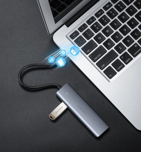 HUB Rozdzielacz USB-C - 4x USB 3.2 z portem zasilania USB-C szary HUB Rozdzielacz USB-C - 4x USB 3.2 z portem zasilania USB-C szary
