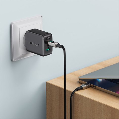 Kabel przewód w oplocie z ekranem LED do iPhone MFI USB-C - Lightning 1.2m 30W 3A czarny Kabel przewód w oplocie z ekranem LED do iPhone MFI USB-C - Lightning 1.2m 30W 3A czarny