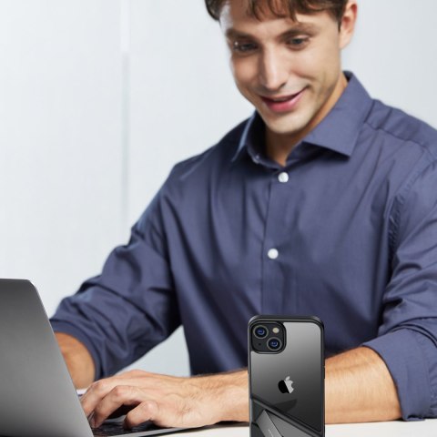 Sztywne etui z żelową ramką i wbudowaną podstawką do iPhone 14 czarny Sztywne etui z żelową ramką i wbudowaną podstawką do iPhone 14 czarny