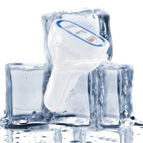 Ładowarka samochodowa 3x USB Quick Charge 3.0 QC3.0 2.4A 18W biały Ładowarka samochodowa 3x USB Quick Charge 3.0 QC3.0 2.4A 18W biały
