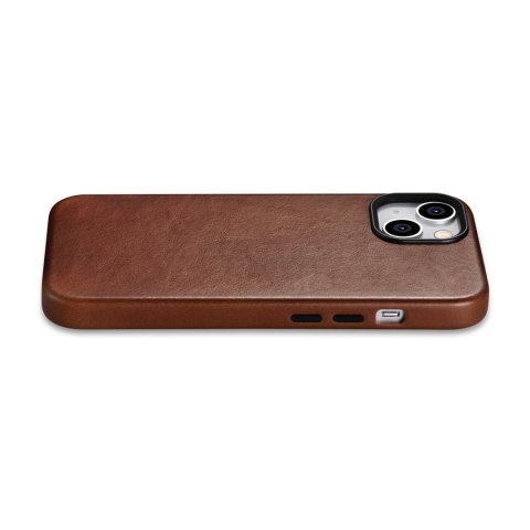 Skórzane etui iPhone 14 Plus magnetyczne z MagSafe Oil Wax Premium Leather Case brąz Skórzane etui iPhone 14 Plus magnetyczne z MagSafe Oil Wax Premium Leather Case brąz