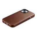 Skórzane etui iPhone 14 Plus magnetyczne z MagSafe Oil Wax Premium Leather Case brąz Skórzane etui iPhone 14 Plus magnetyczne z MagSafe Oil Wax Premium Leather Case brąz