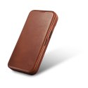Skórzane etui iPhone 14 Plus z klapką magnetyczne MagSafe CE Oil Wax Premium Leather brązowy Skórzane etui iPhone 14 Plus z klapką magnetyczne MagSafe CE Oil Wax Premium Leather brązowy