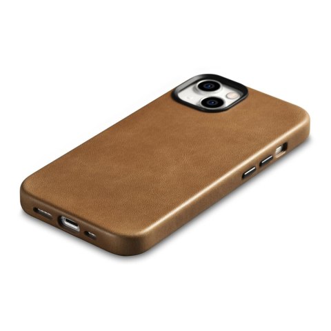 Skórzane etui iPhone 14 magnetyczne z MagSafe Oil Wax Premium Leather Case jasny brąz Skórzane etui iPhone 14 magnetyczne z MagSafe Oil Wax Premium Leather Case jasny brąz