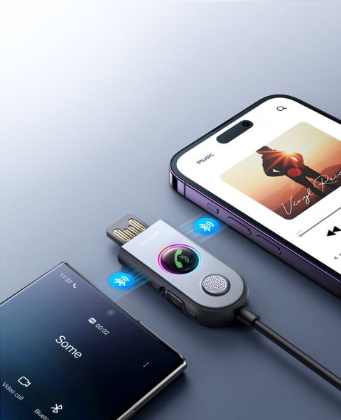 Samochodowy bezprzewodowy odbiornik nadajnik Audio USB AUX JR-CB6 szary Samochodowy bezprzewodowy odbiornik nadajnik Audio USB AUX JR-CB6 szary