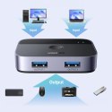 2w1 Adapter 2x USB-A 3.0 (wejście) / 2x USB-A (wyjście) - szary 2w1 Adapter 2x USB-A 3.0 (wejście) / 2x USB-A (wyjście) - szary
