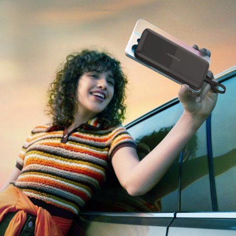 Powerbank 10000 mAh 22.5W USB-A USB-C micro USB z kablem USB-C i Lightning - czarny Powerbank 10000 mAh 22.5W USB-A USB-C micro USB z kablem USB-C i Lightning - czarny