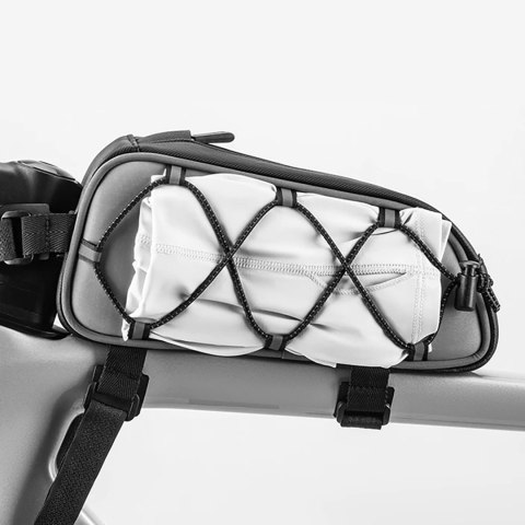 Torba sakwa rowerowa mocowana na ramę 0.9l - srebrna Torba sakwa rowerowa mocowana na ramę 0.9l - srebrna