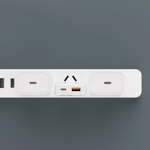 Ładowarka sieciowa GaN A30EUL 30W USB-A USB-C - biała Ładowarka sieciowa GaN A30EUL 30W USB-A USB-C - biała