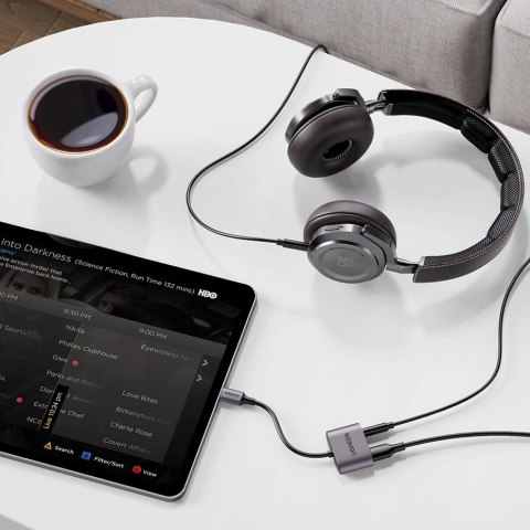 Adapter przejściówka audio USB-C - USB-C + mini jack 3.5mm - szary Adapter przejściówka audio USB-C - USB-C + mini jack 3.5mm - szary