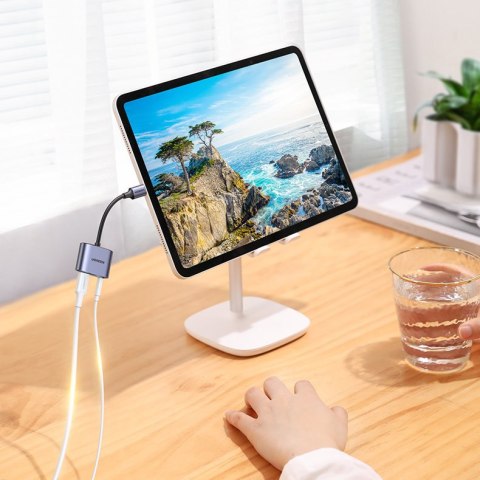 Adapter przejściówka audio USB-C - USB-C + mini jack 3.5mm - szary Adapter przejściówka audio USB-C - USB-C + mini jack 3.5mm - szary