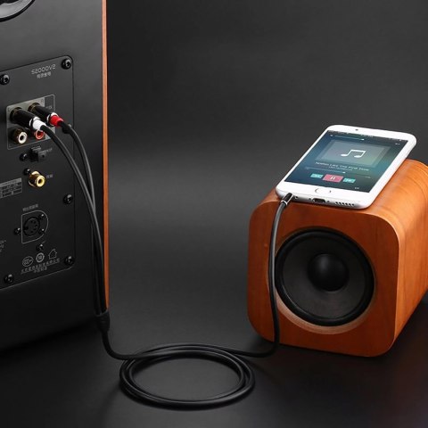 Kabel przewód audio mini jack (męski) - 2RCA (męski) 1m - czarny Kabel przewód audio mini jack (męski) - 2RCA (męski) 1m - czarny