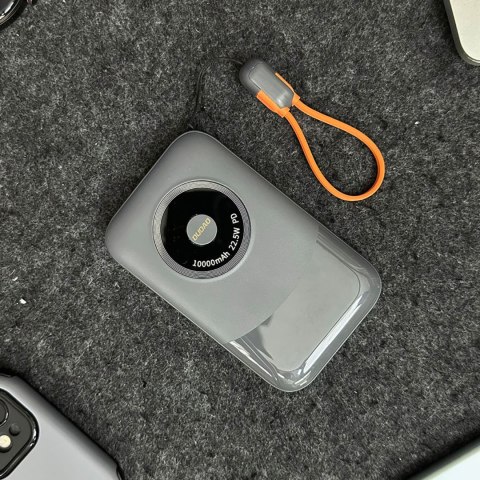 Powerbank K21 Mini 10000mAh 22.5W USB-A / USB-C - szary Powerbank K21 Mini 10000mAh 22.5W USB-A / USB-C - szary