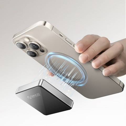 Kieszeń obudowa na dysk AP30-G2 M.2 NVME z magnesem MagSafe USB-C - czarna Kieszeń obudowa na dysk AP30-G2 M.2 NVME z magnesem MagSafe USB-C - czarna