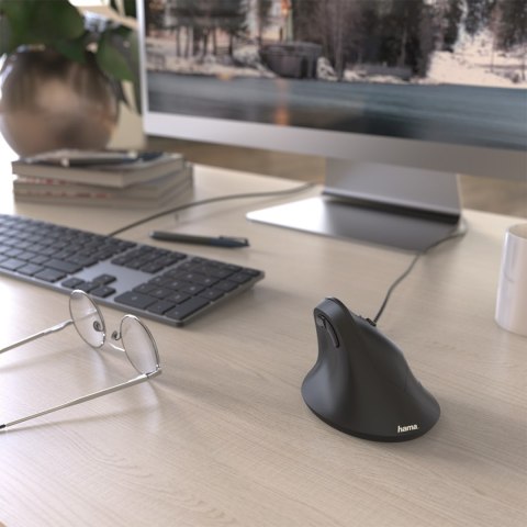 Myszka przewodowa EMC-500 ergonomiczna pionowa - czarna Myszka przewodowa EMC-500 ergonomiczna pionowa - czarna