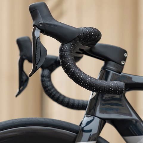 Owijka na kierownicę rowerową z PU wzór Velour - szara Owijka na kierownicę rowerową z PU wzór Velour - szara