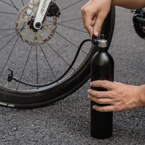 Zbiornik ciśnieniowy do pompowania opon bezdętkowych tubeless 200 PSI 1.2l