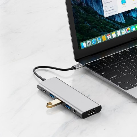 9w1 HUB Adapter USB-C USB-A HDMI SD TF PD 100W mini jack 3.5 4K 60Hz - szary 9w1 HUB Adapter USB-C USB-A HDMI SD TF PD 100W mini jack 3.5 4K 60Hz - szary