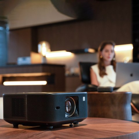 Projektor multimedialny FullHD 1080p LCD z głośnikami JBL WiFi BT K3 - czarny Projektor multimedialny FullHD 1080p LCD z głośnikami JBL WiFi BT K3 - czarny