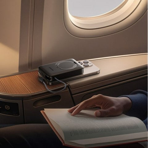 Powerbank indukcyjny 3w1 10000mAh 22.5W z wbudowanym kablem MagSafe - czarny