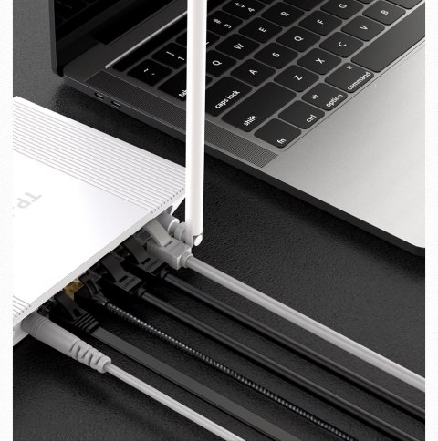 Patchcord kabel przewód sieciowy Ethernet RJ45 Cat 6 UTP 1000Mbps 5m