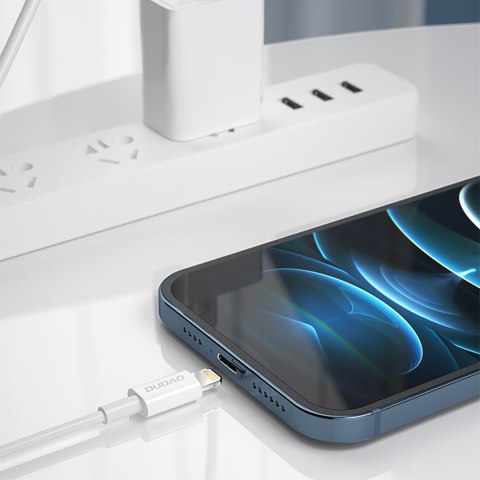Kabel przewód L6X USB-C - iPhone Lightning PD 20W 1m - biały Kabel przewód L6X USB-C - iPhone Lightning PD 20W 1m - biały
