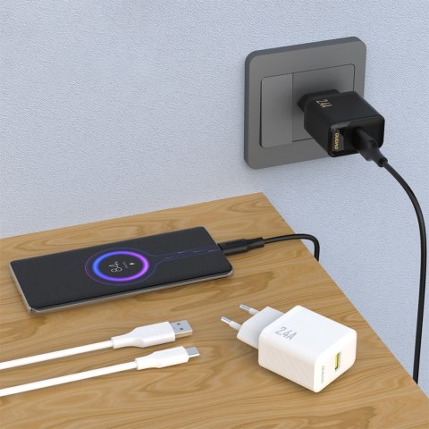 Ładowarka sieciowa 2.4A USB-A - biała Ładowarka sieciowa 2.4A USB-A - biała