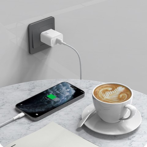 Kabel przewód USB-A - USB-C 5A 1m - biały Kabel przewód USB-A - USB-C 5A 1m - biały