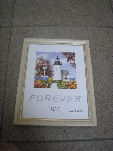 Ramka na zdjęcia ze zbitą szybką 5869