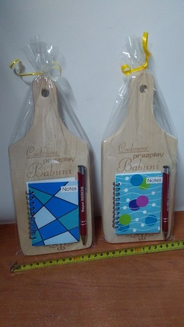 Deska + notes długopis BABCIA 28cm P1098