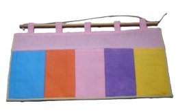 Półka wisząca z kieszeniami organizer