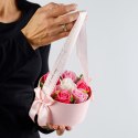 Bukiet kwiatów mydlanych w pudełku flowerbox koszyk B-2938