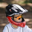 Kask rowerowy dziecięcy z odpinaną szczęką rozmiar S 48-52cm - czarny rekin