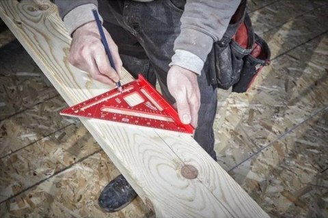 KĄTOWNIK CIESIELSKI MILWAUKEE