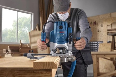 FREZARKA GÓRNOWRZECIONOWA GOF 20-12 2000W BOSCH