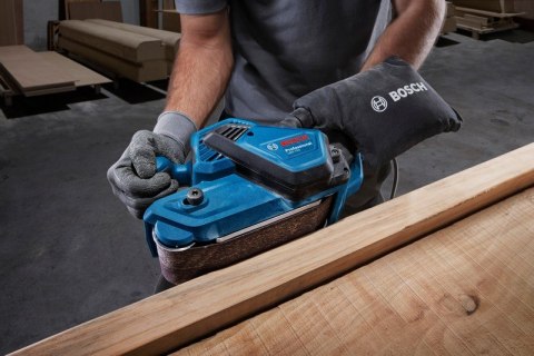 SZLIFIERKA TAŚMOWA GBS 750 850W BOSCH